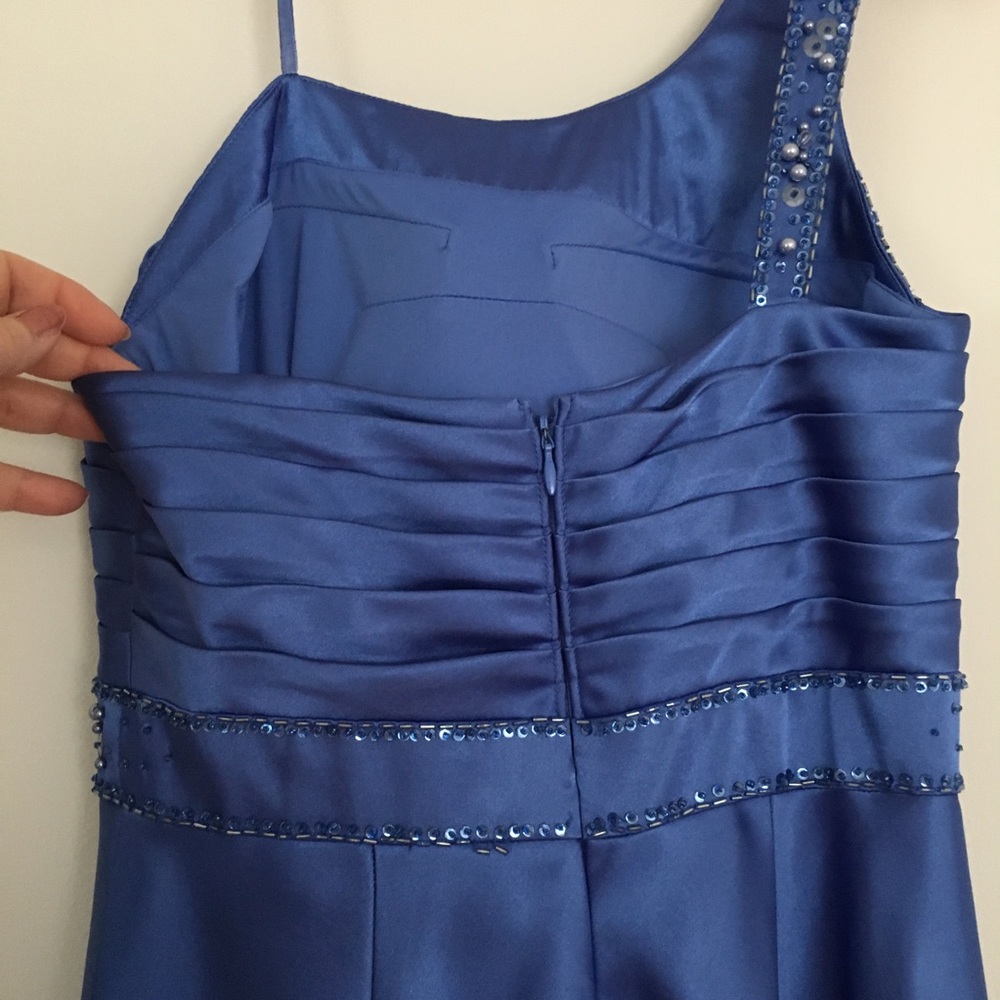 Adriana Papell Evening Gown Size 2 - Picture 6 of 16